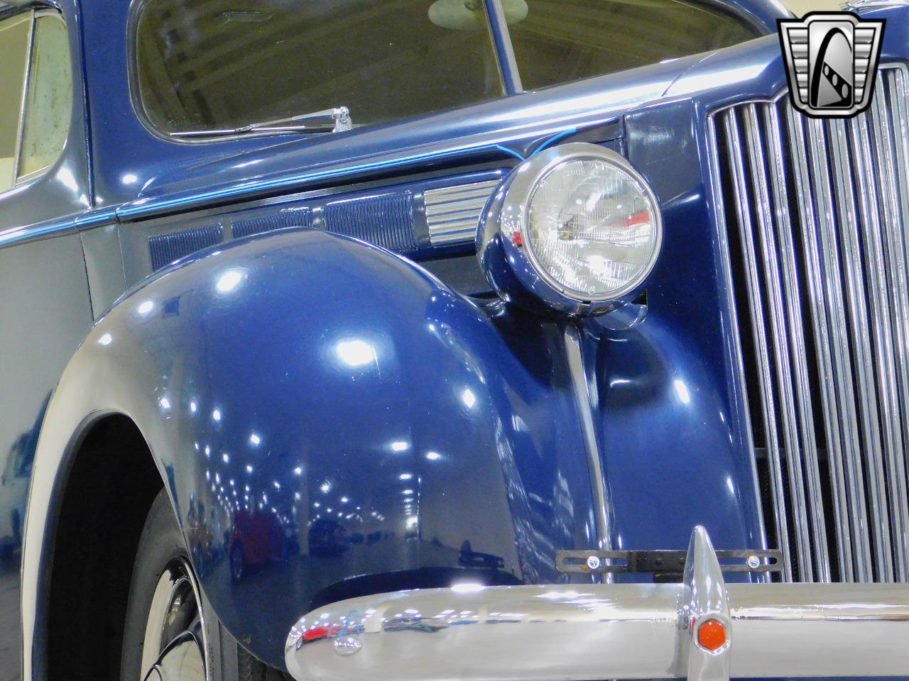 1938 Packard 1600