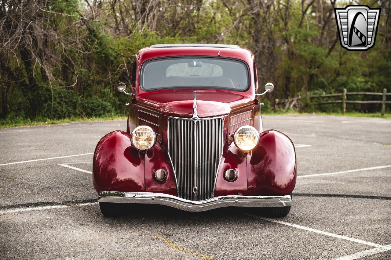 1936 Ford Deluxe