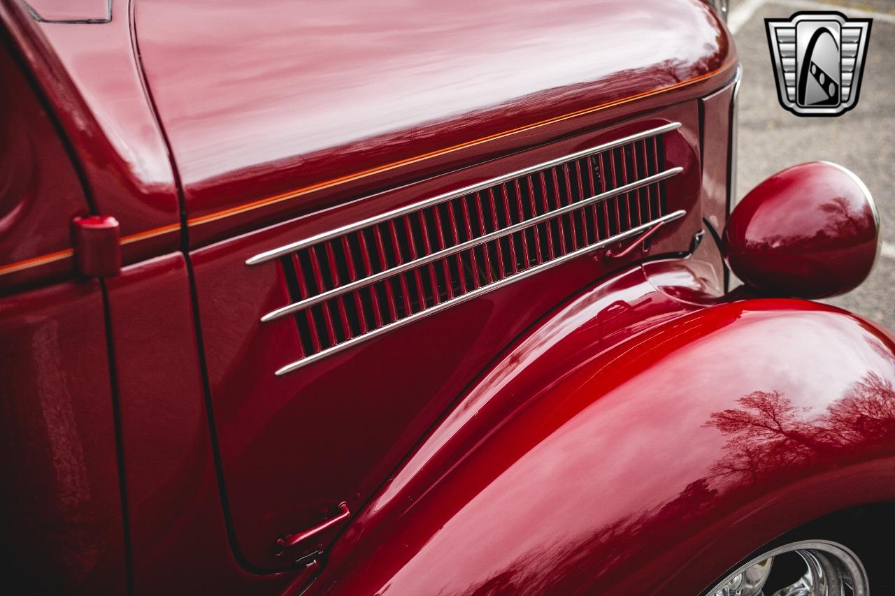 1936 Ford Deluxe