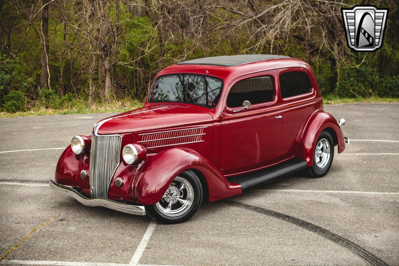 1936 Ford Deluxe