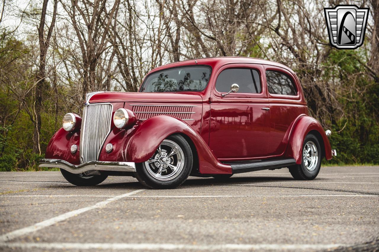 1936 Ford Deluxe