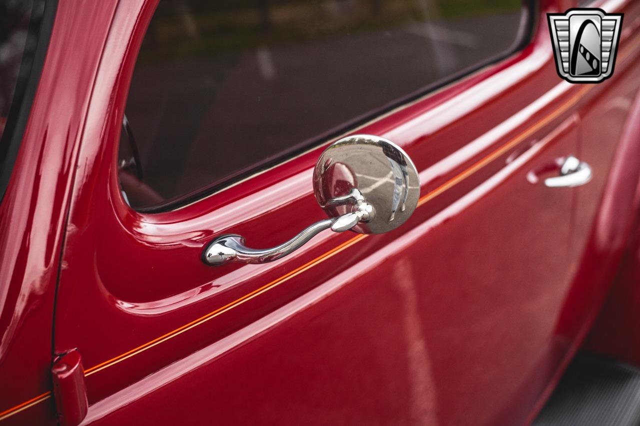 1936 Ford Deluxe