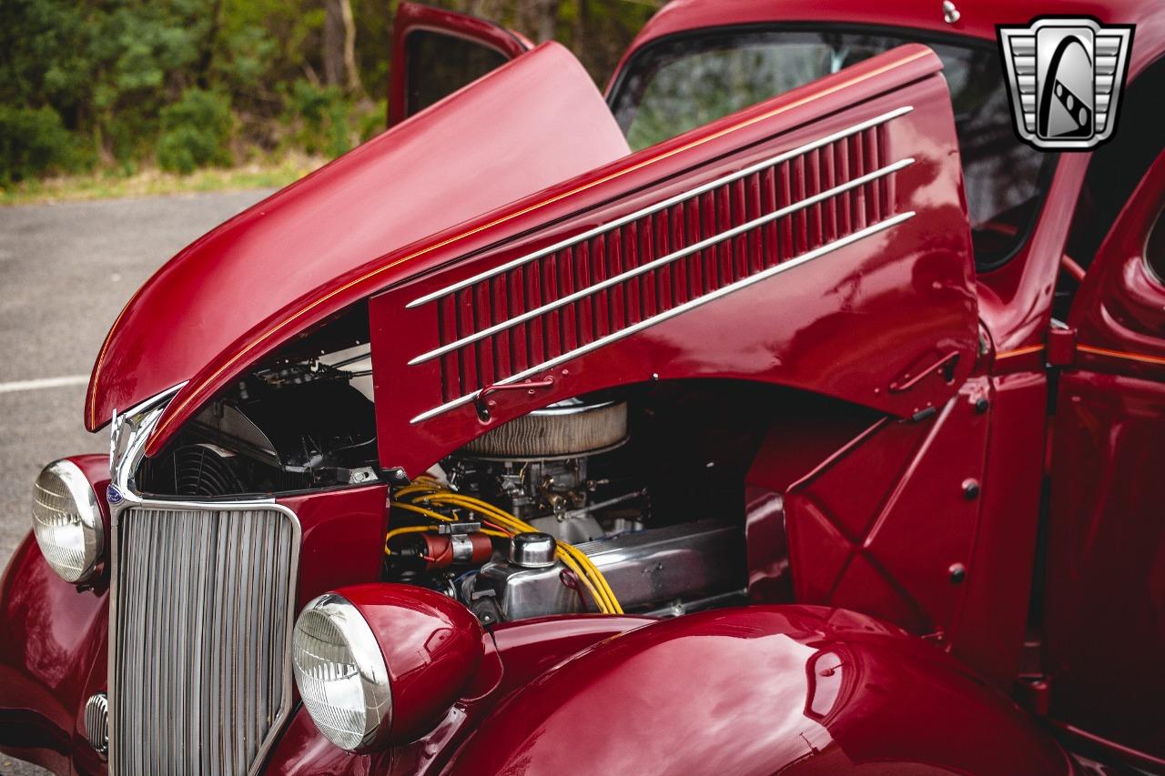 1936 Ford Deluxe