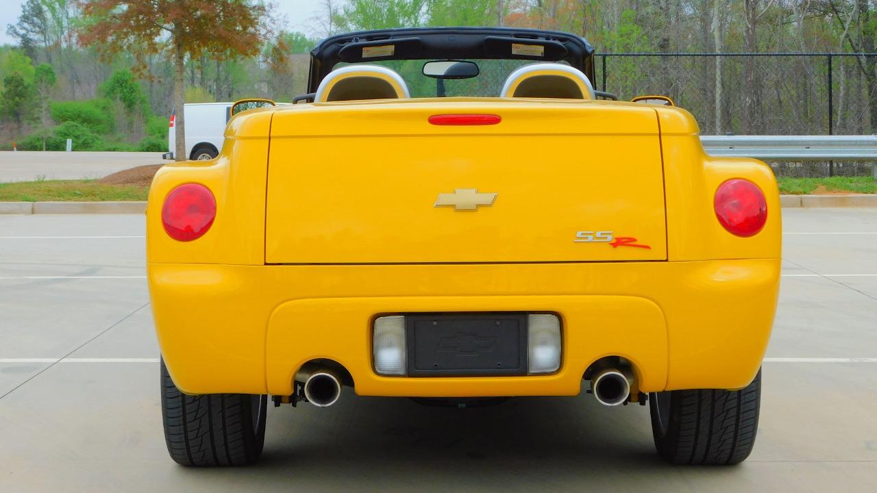 2004 Chevrolet SSR