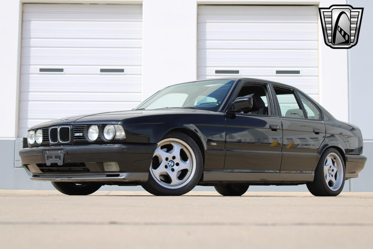 1991 BMW M5