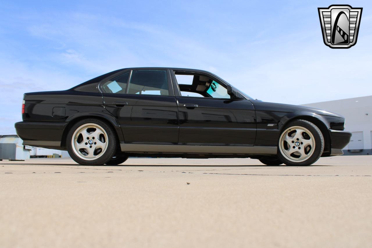 1991 BMW M5