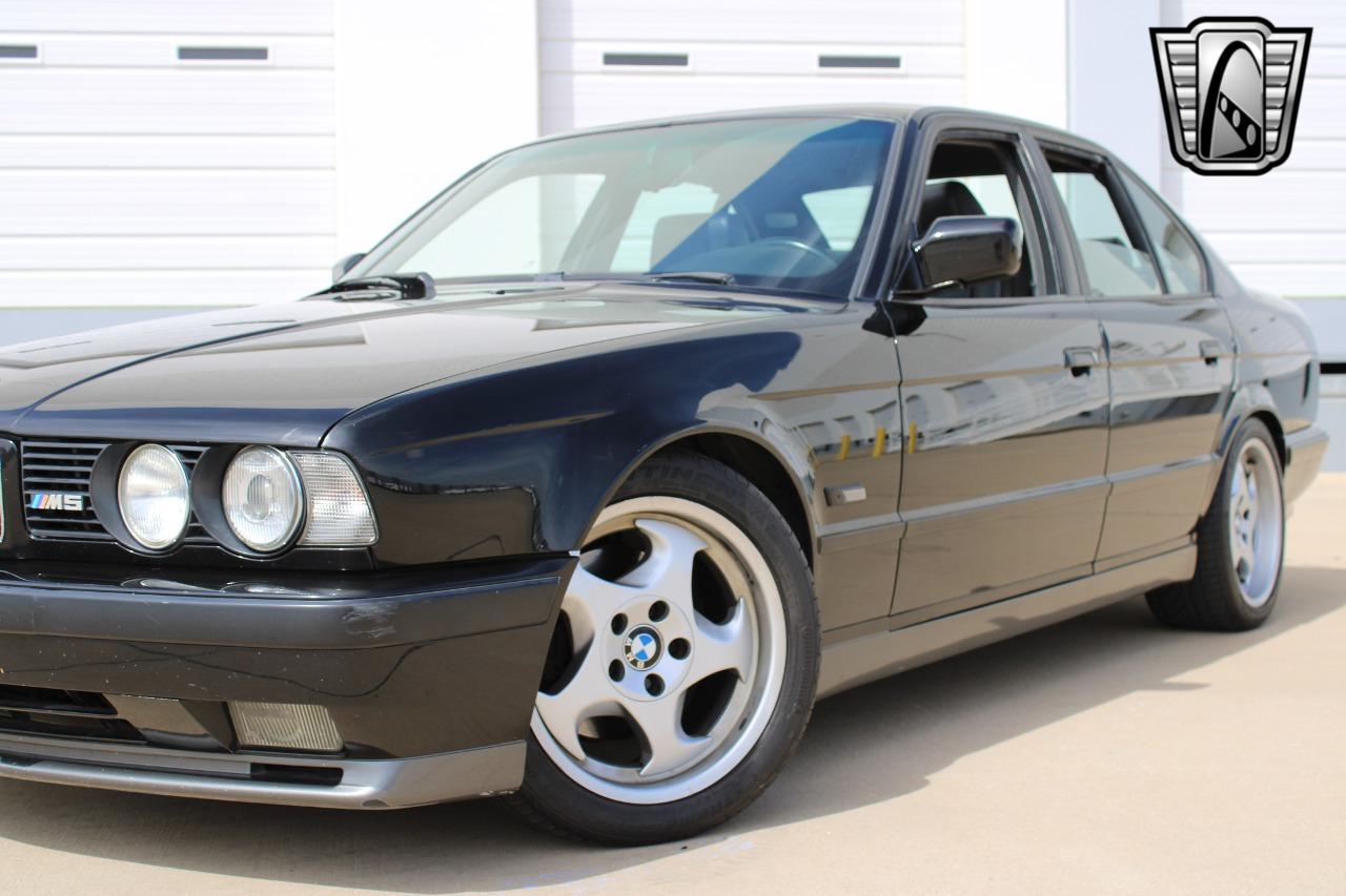 1991 BMW M5