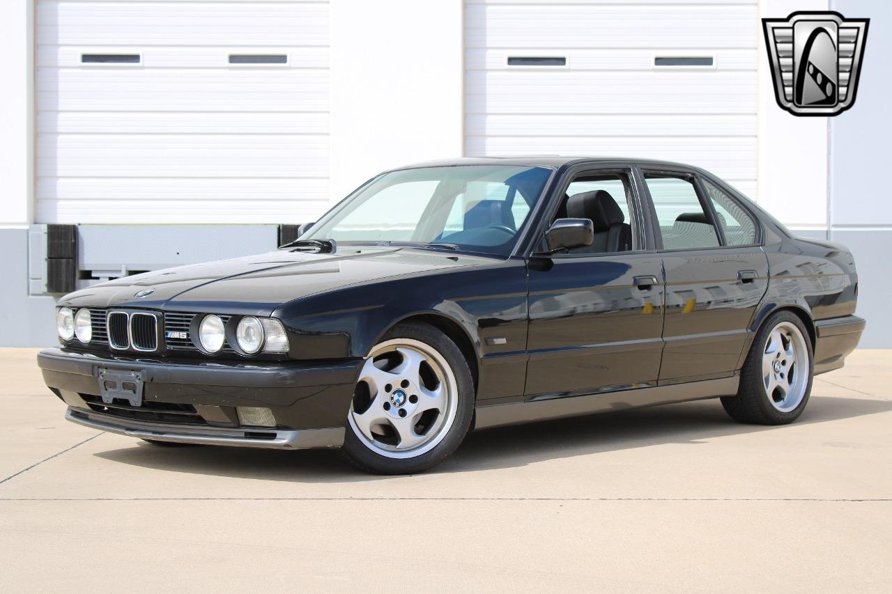 1991 BMW M5