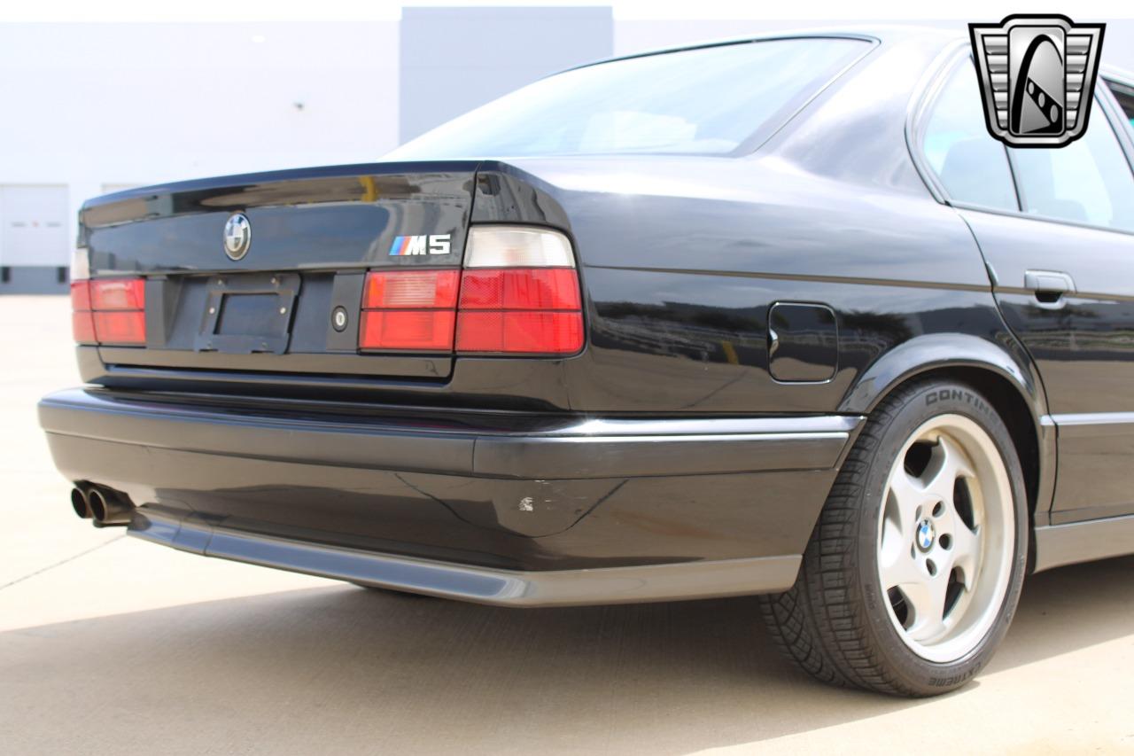 1991 BMW M5