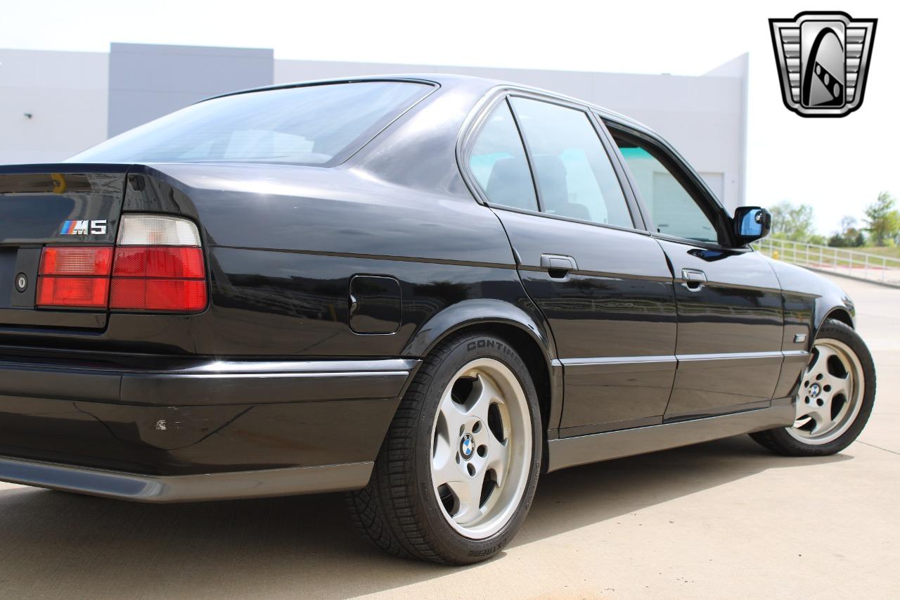 1991 BMW M5