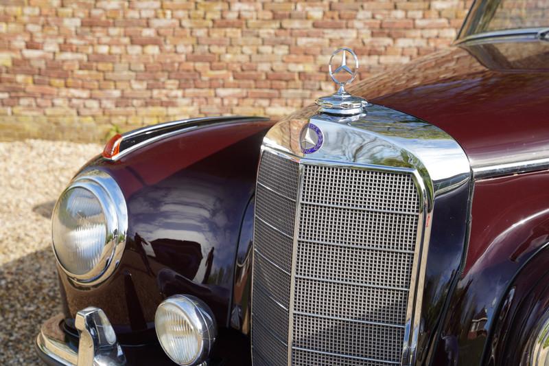 1953 Mercedes - Benz Mercedes Benz 300 S Coup&eacute;