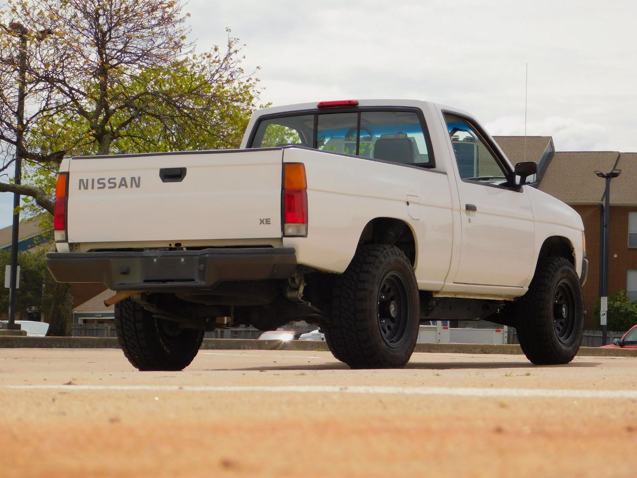 1996 Nissan PICKUP