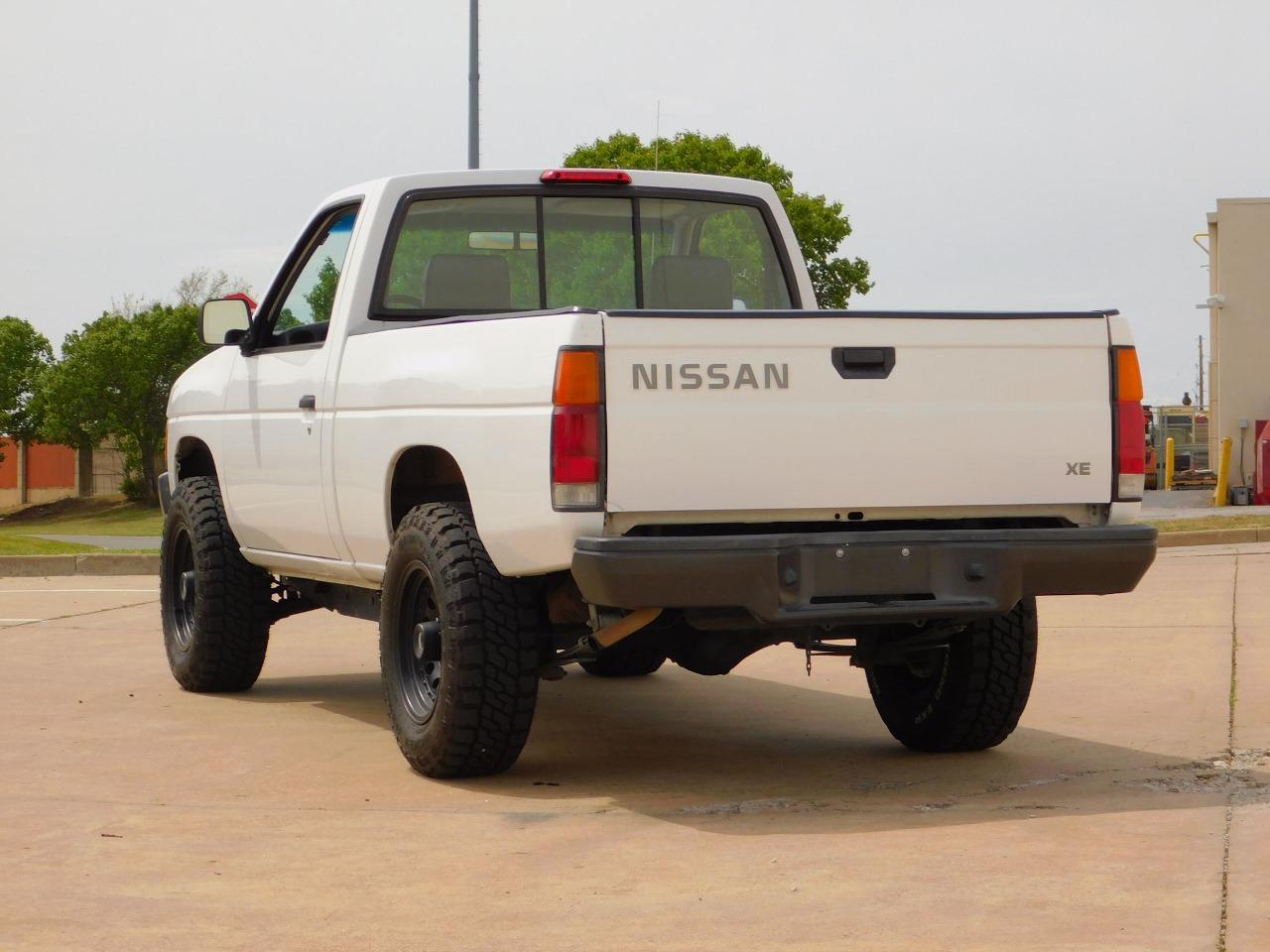 1996 Nissan PICKUP