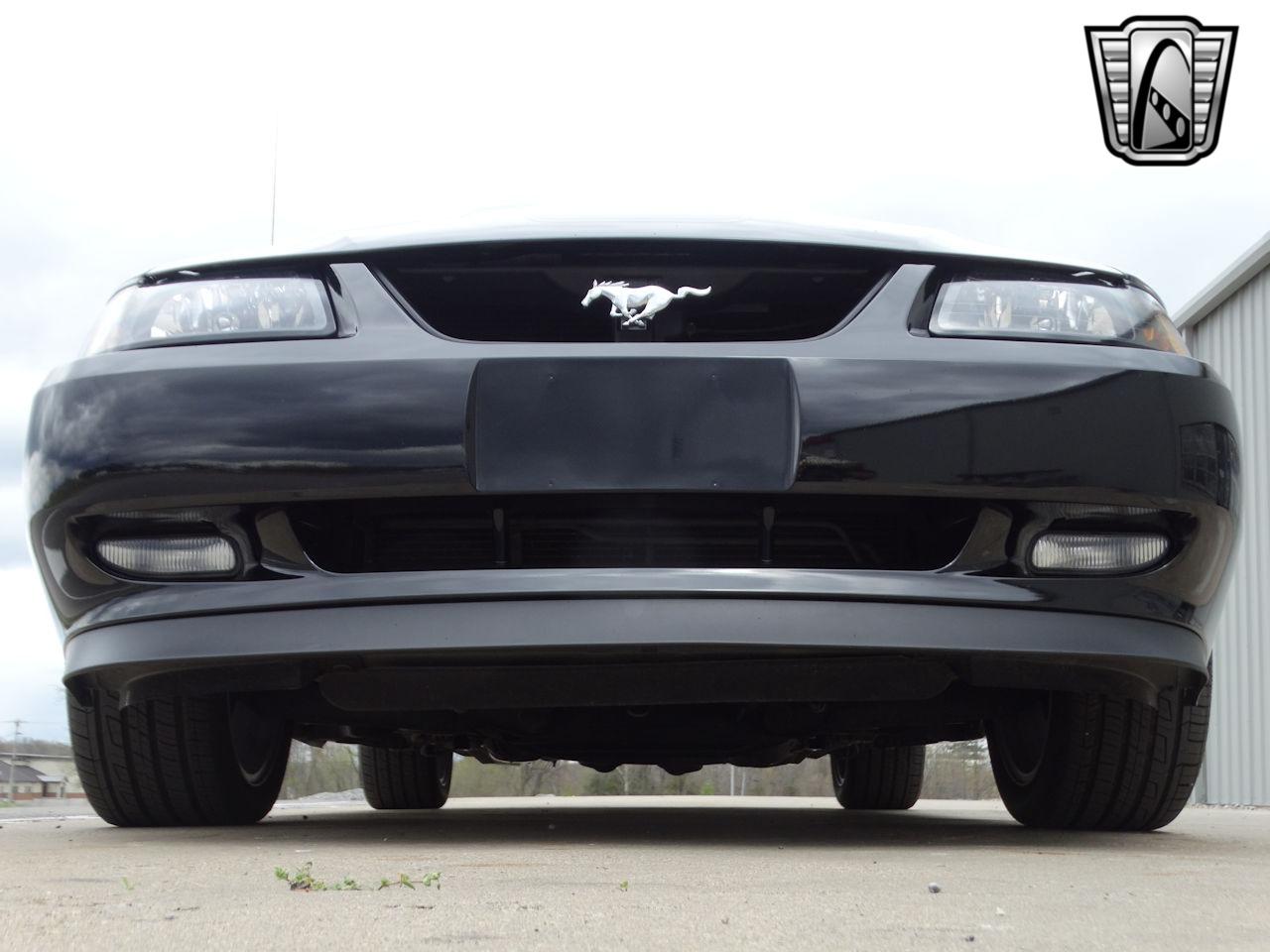 2003 Ford Mustang