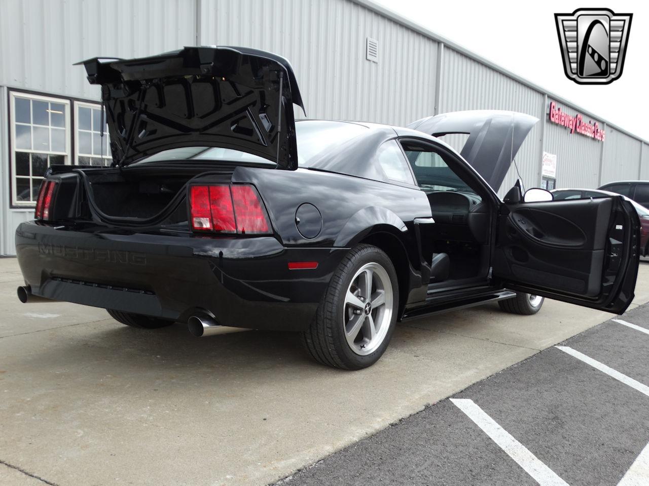 2003 Ford Mustang