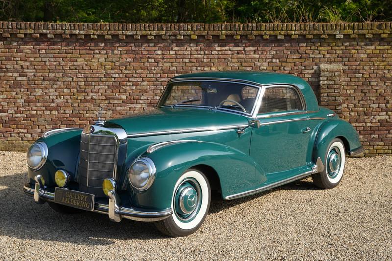 1953 Mercedes - Benz 300 S Coup&eacute;