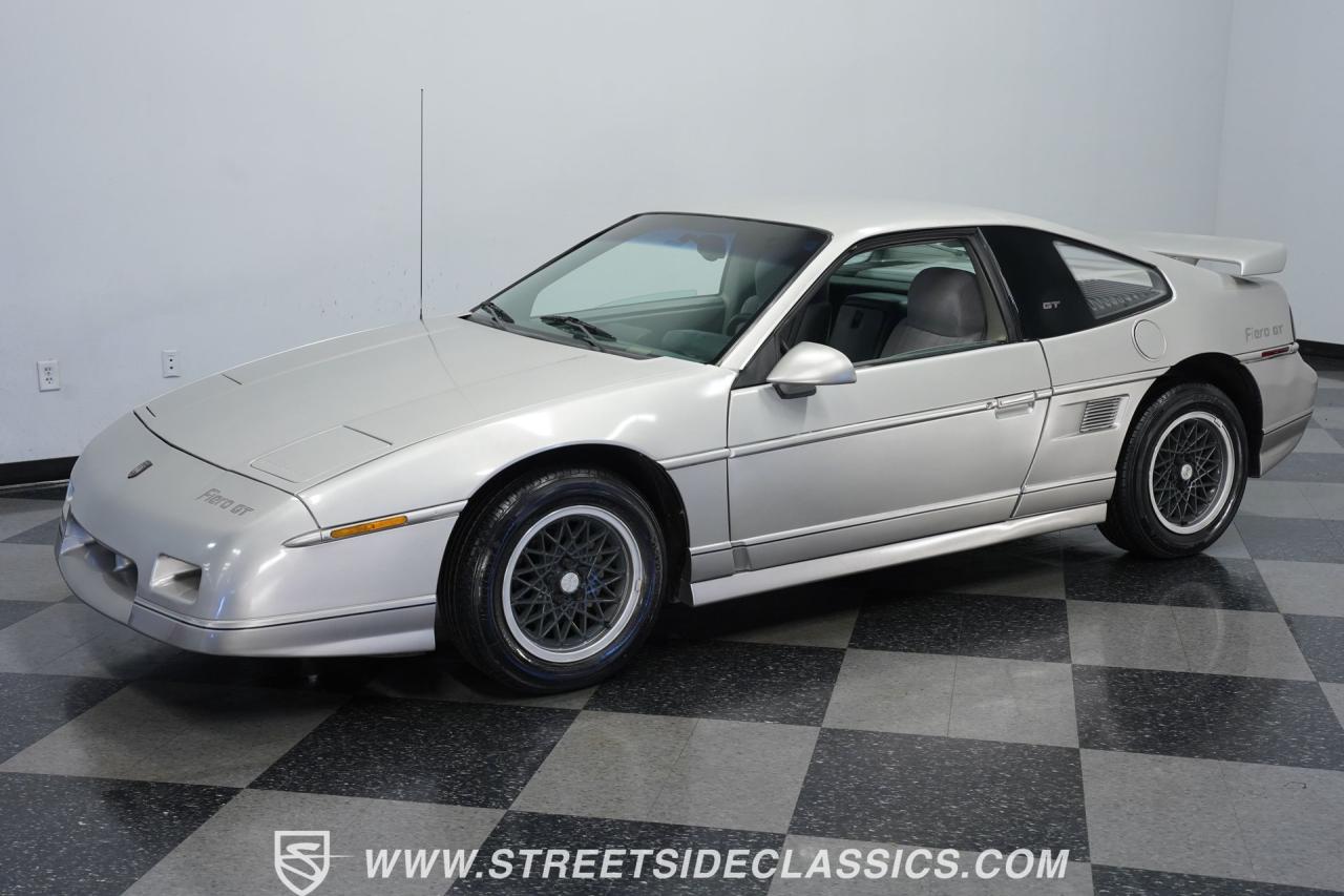 1987 Pontiac Fiero GT