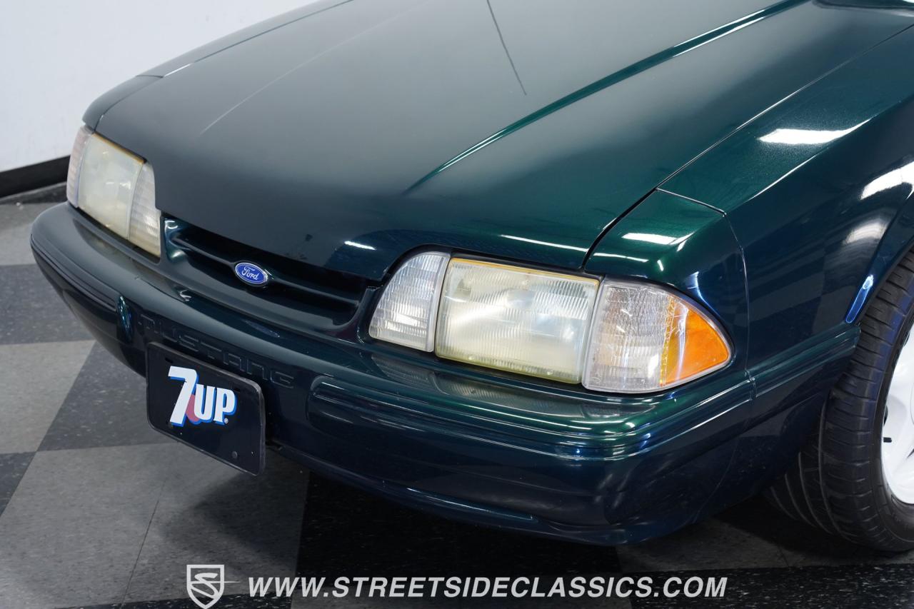 1990 Ford Mustang Convertible 7 UP Edition