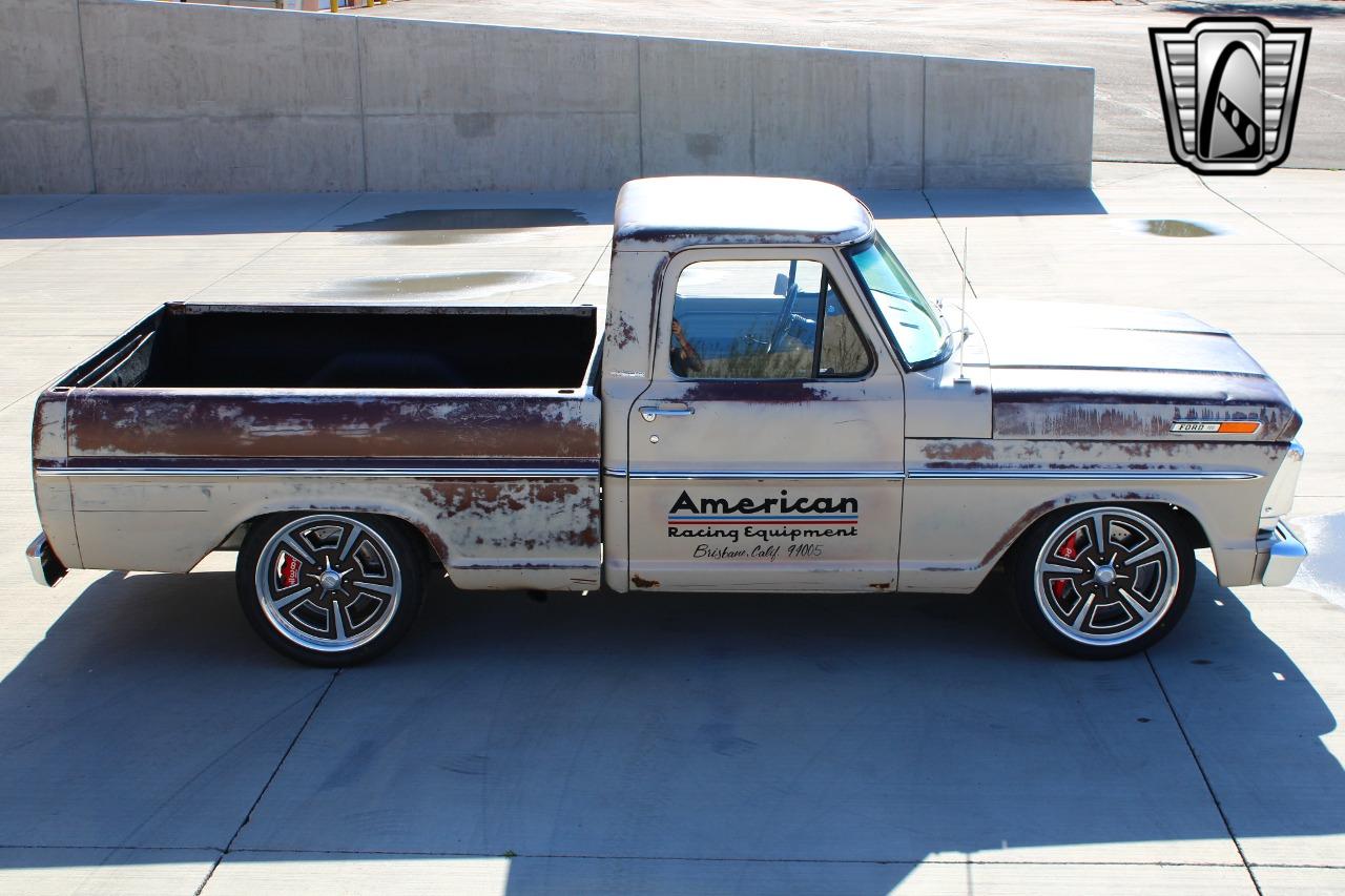 1967 Ford F100