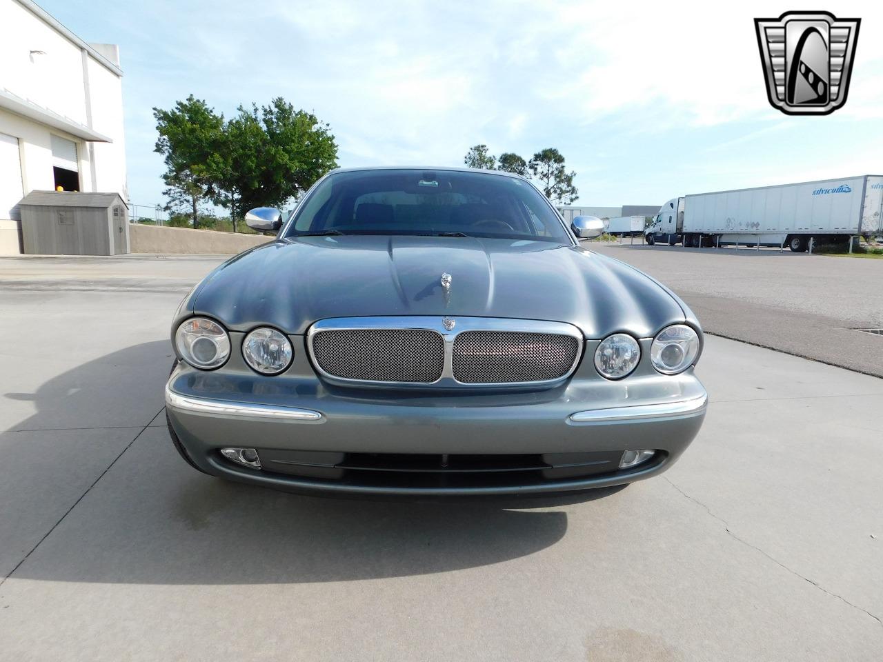 2004 Jaguar XJ-Series