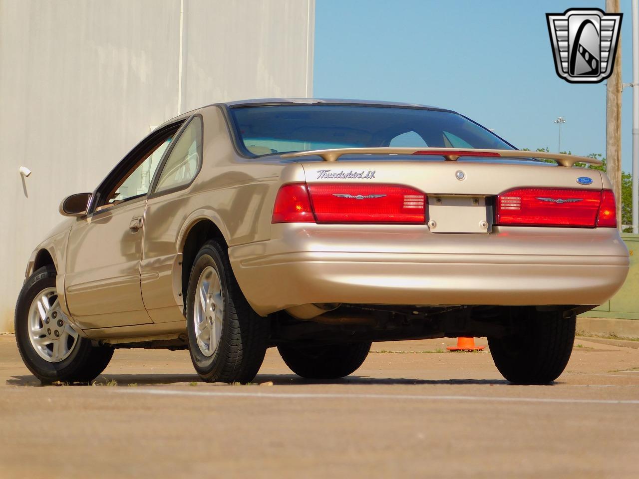 1997 Ford Thunderbird