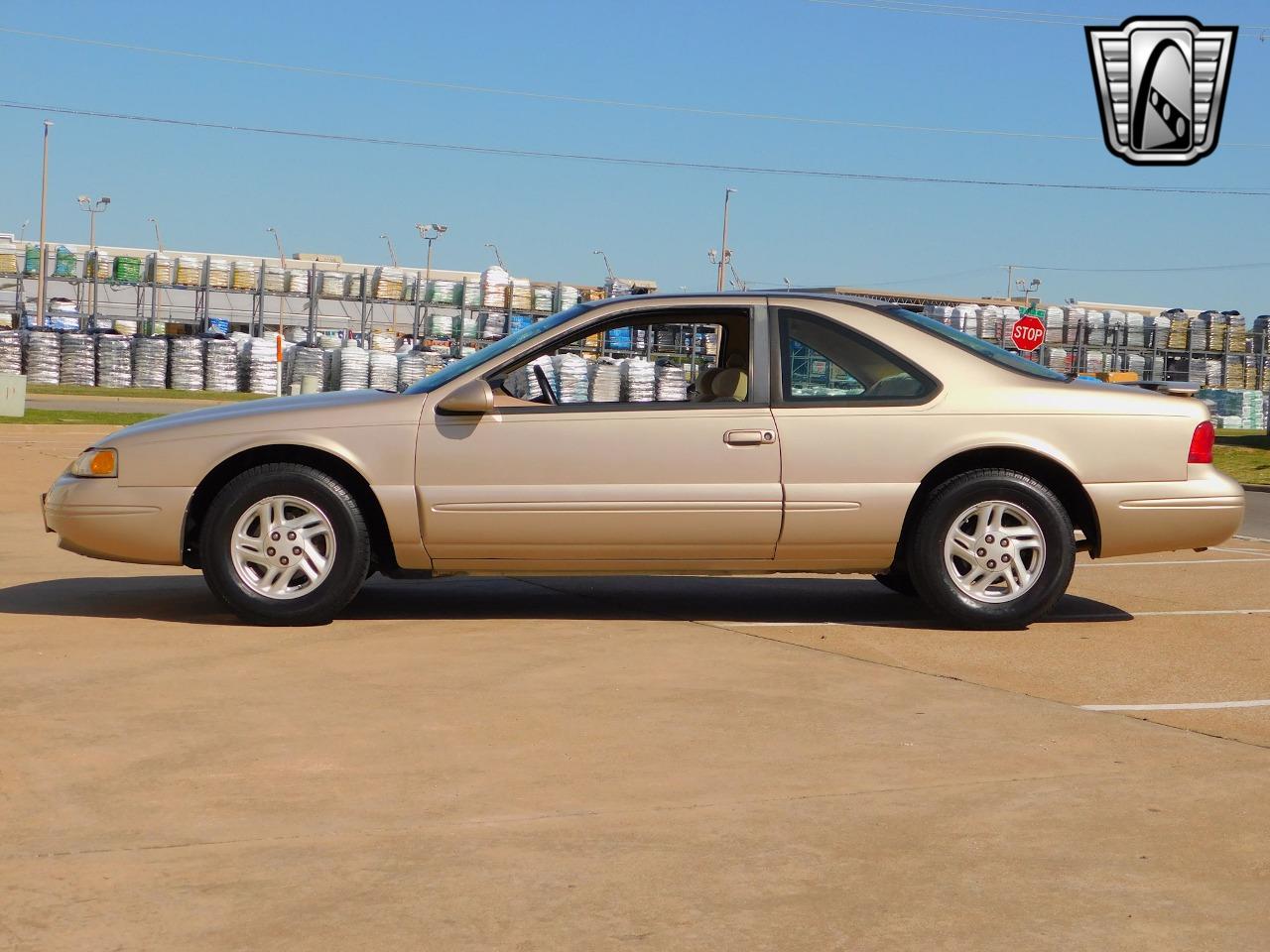 1997 Ford Thunderbird