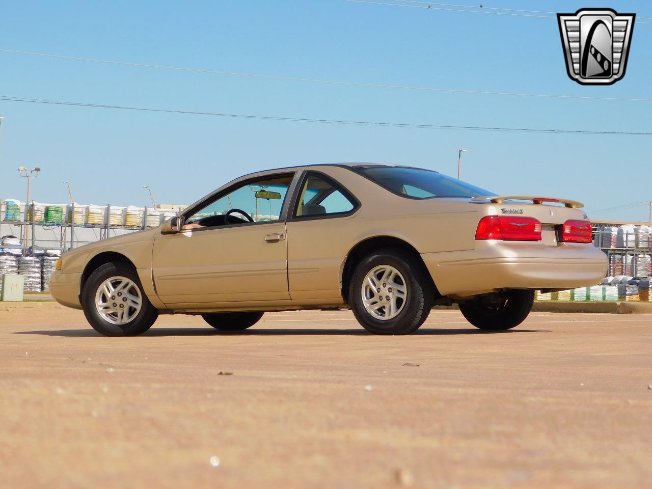 1997 Ford Thunderbird