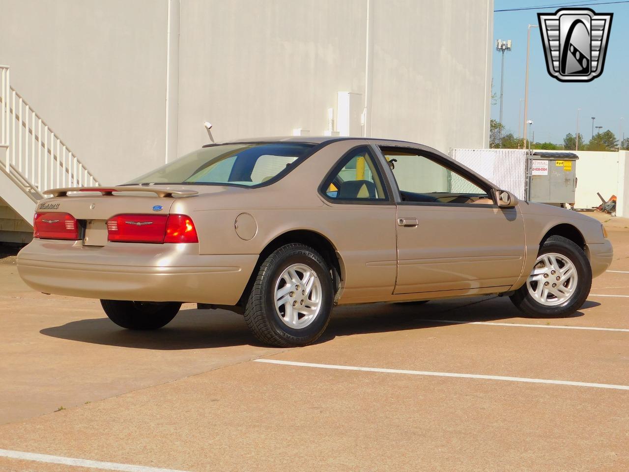 1997 Ford Thunderbird