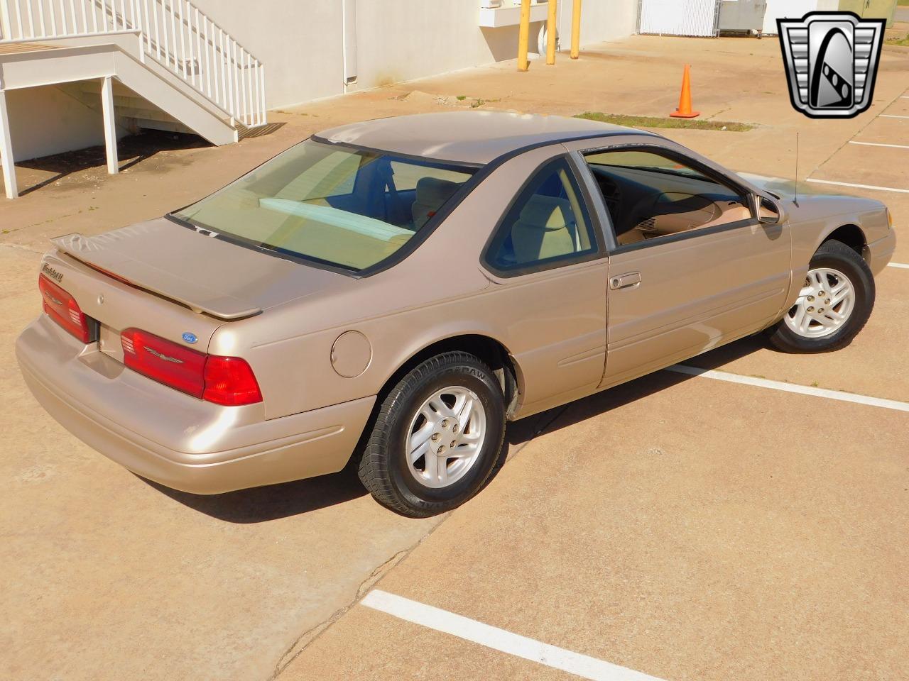 1997 Ford Thunderbird