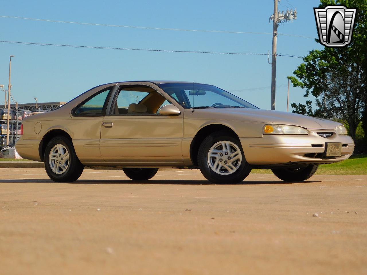 1997 Ford Thunderbird