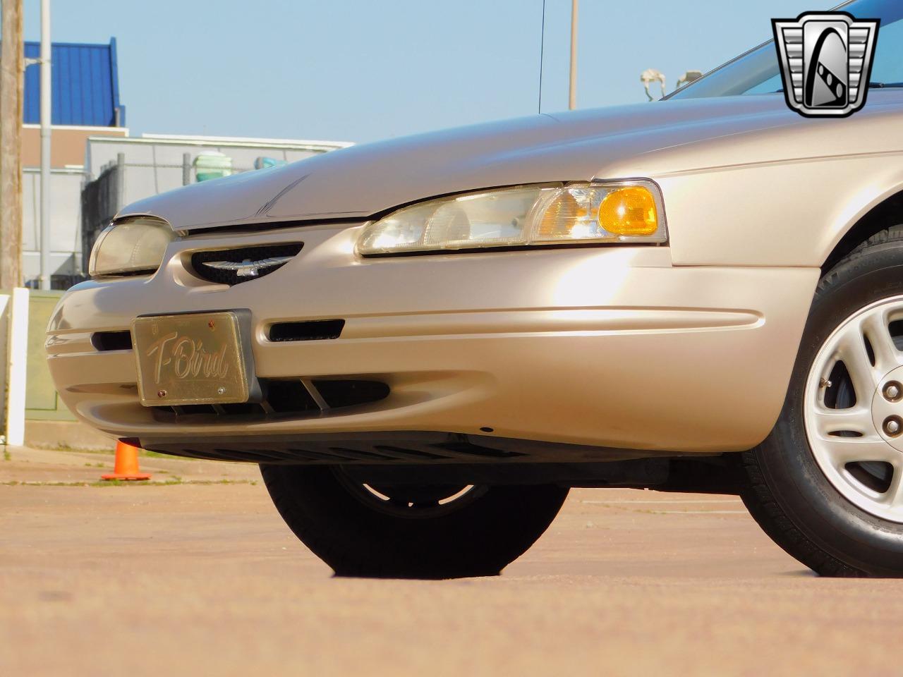 1997 Ford Thunderbird