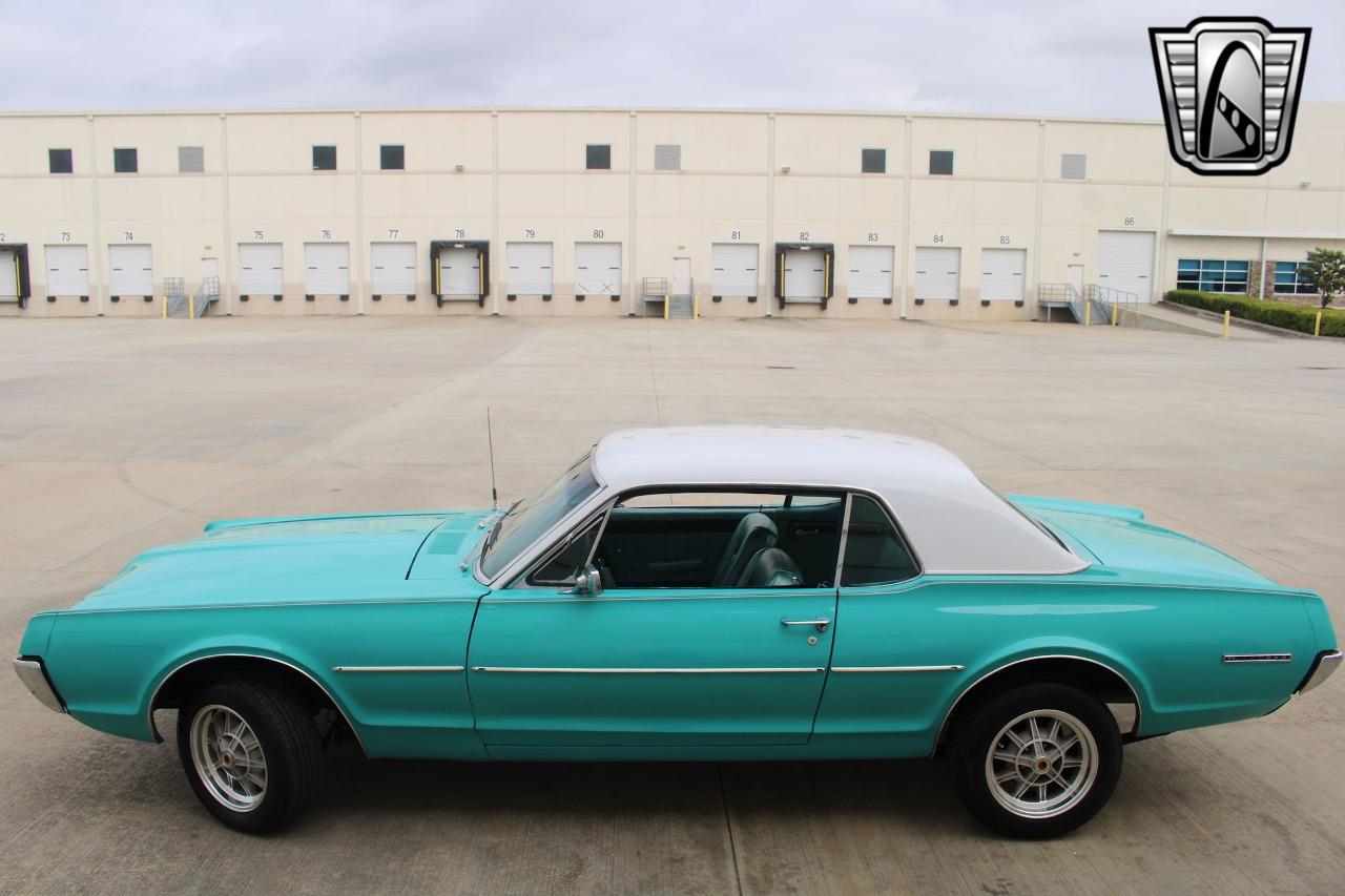 1967 Mercury Cougar