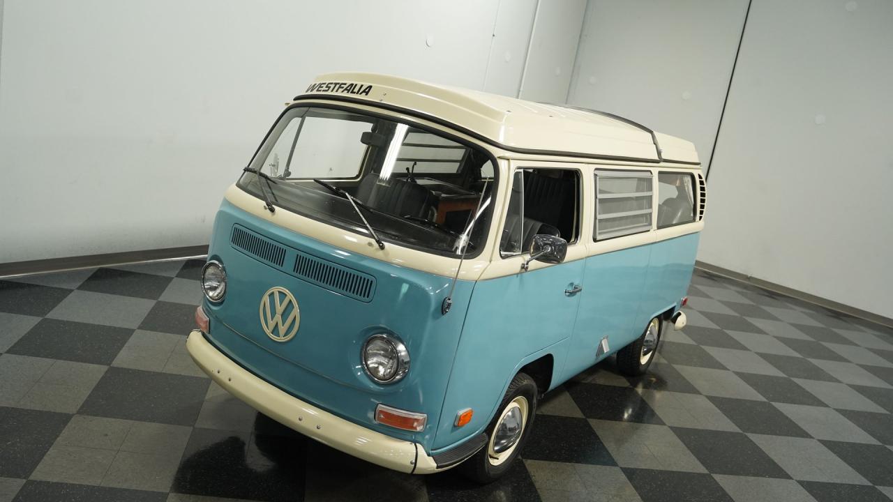 1970 Volkswagen Westfalia Camper