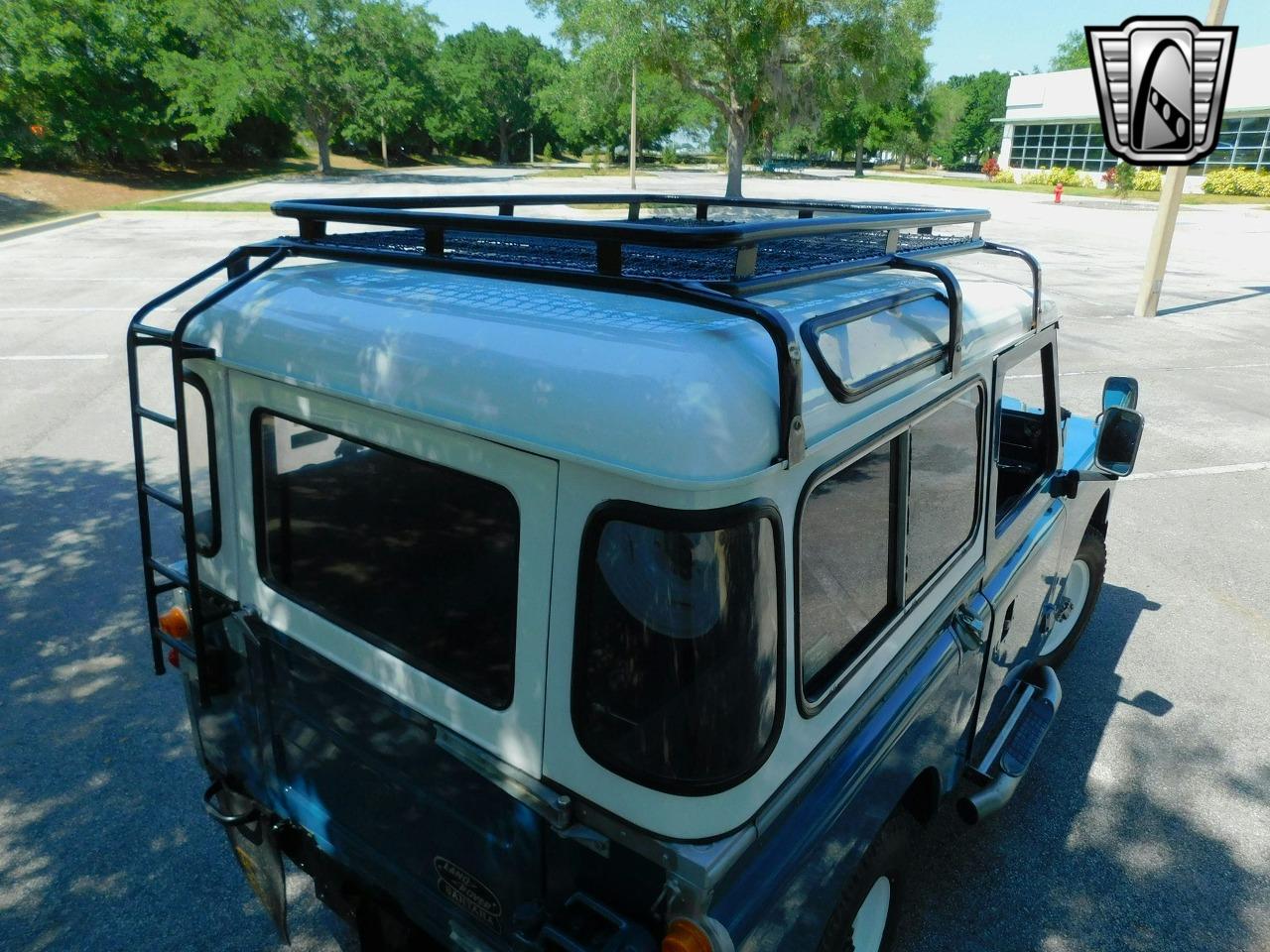 1972 Land Rover Santana