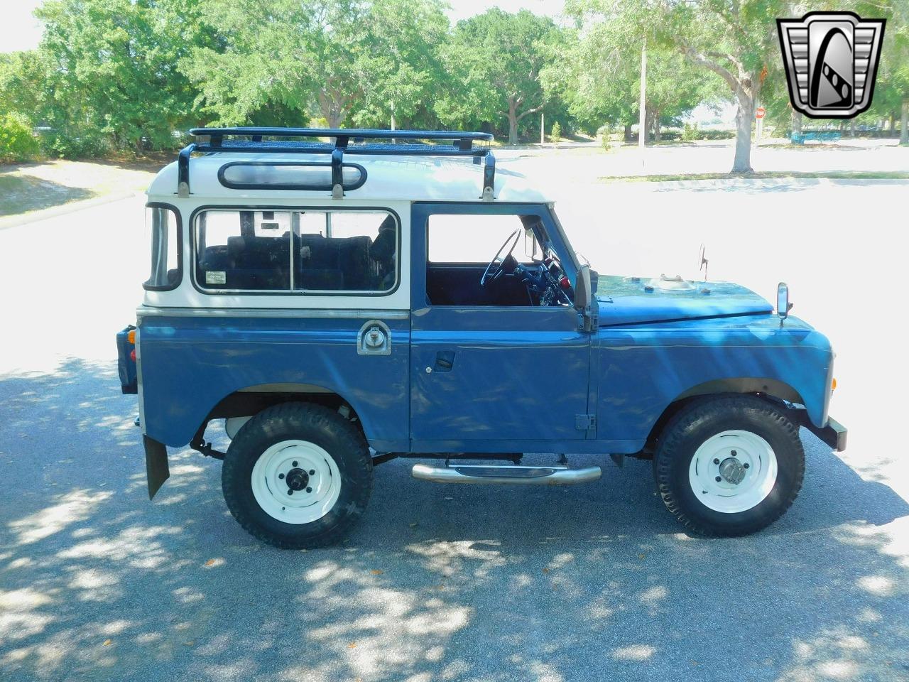 1972 Land Rover Santana