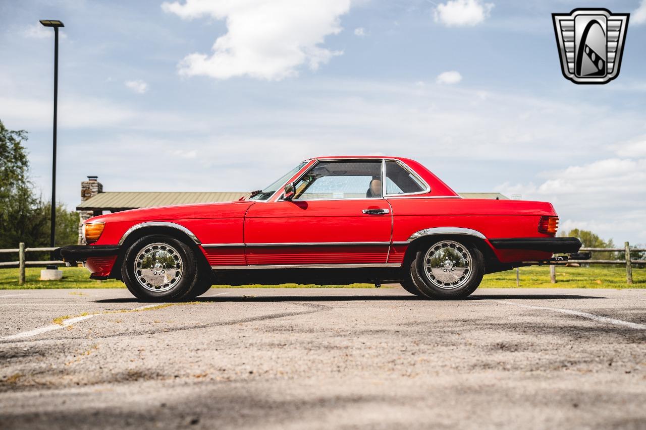 1986 Mercedes - Benz 560SL