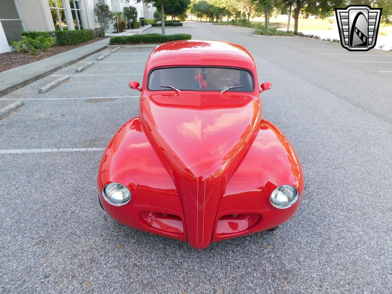 1941 Ford Deluxe