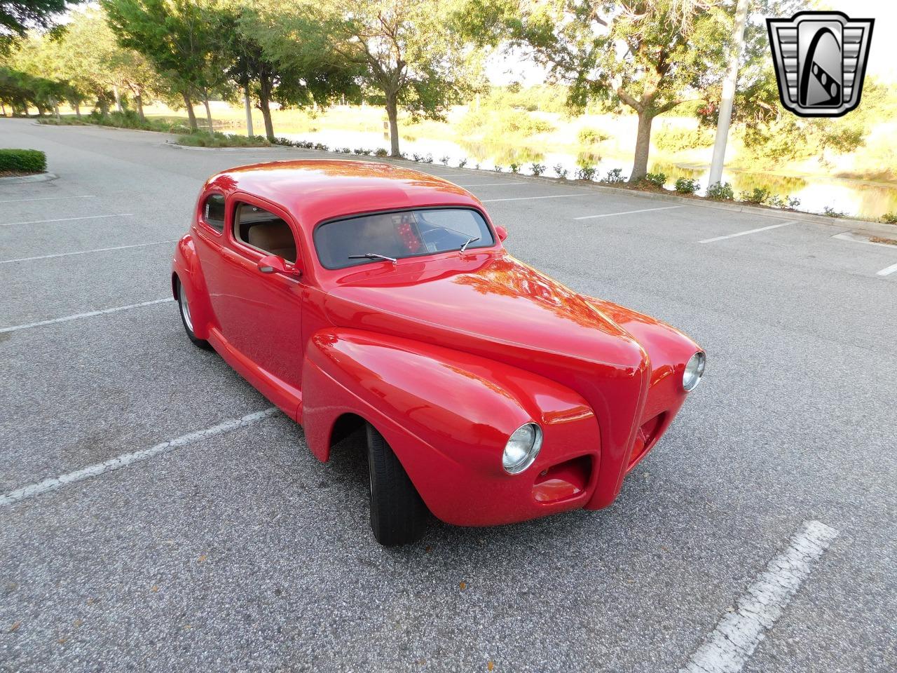 1941 Ford Deluxe