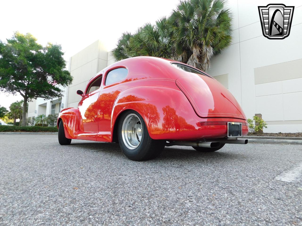 1941 Ford Deluxe