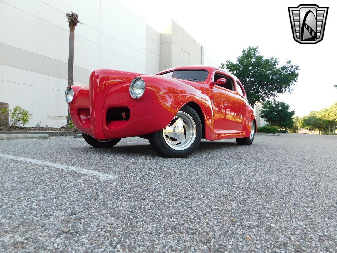 1941 Ford Deluxe