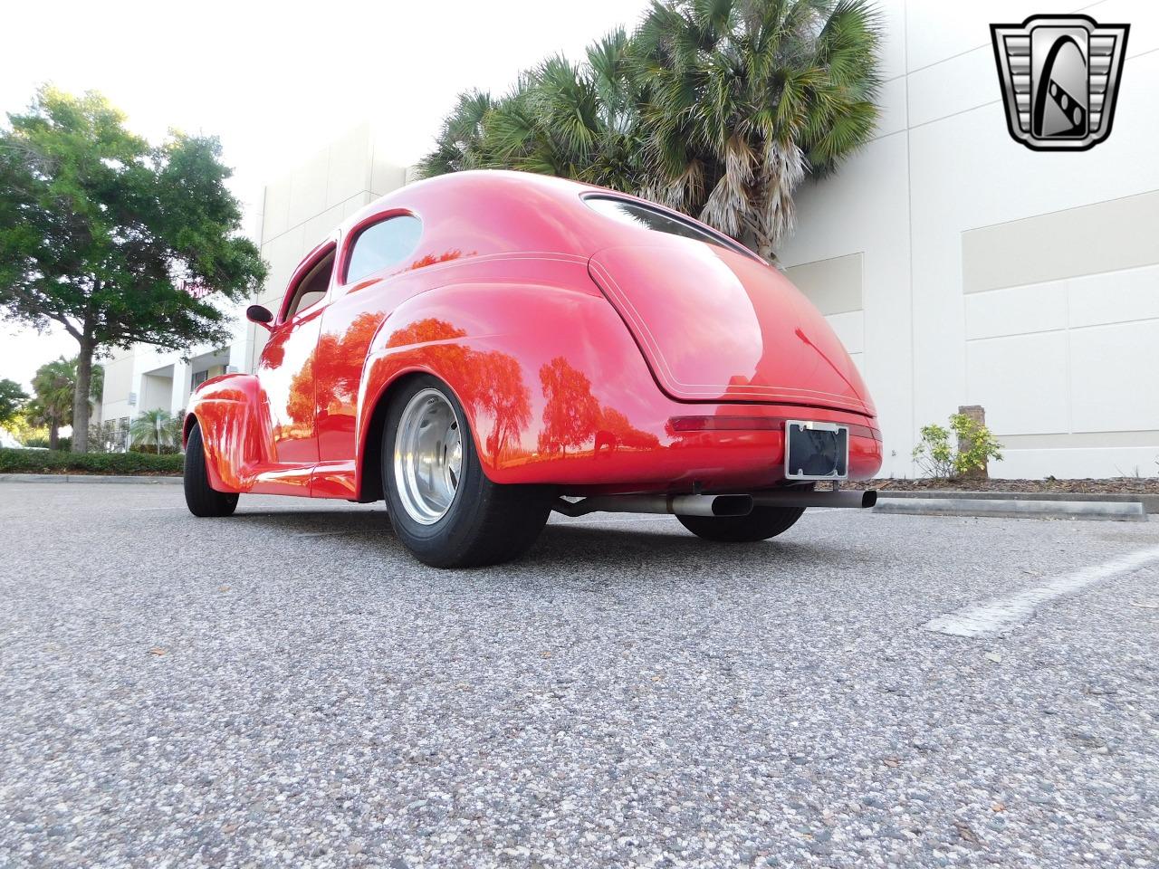 1941 Ford Deluxe