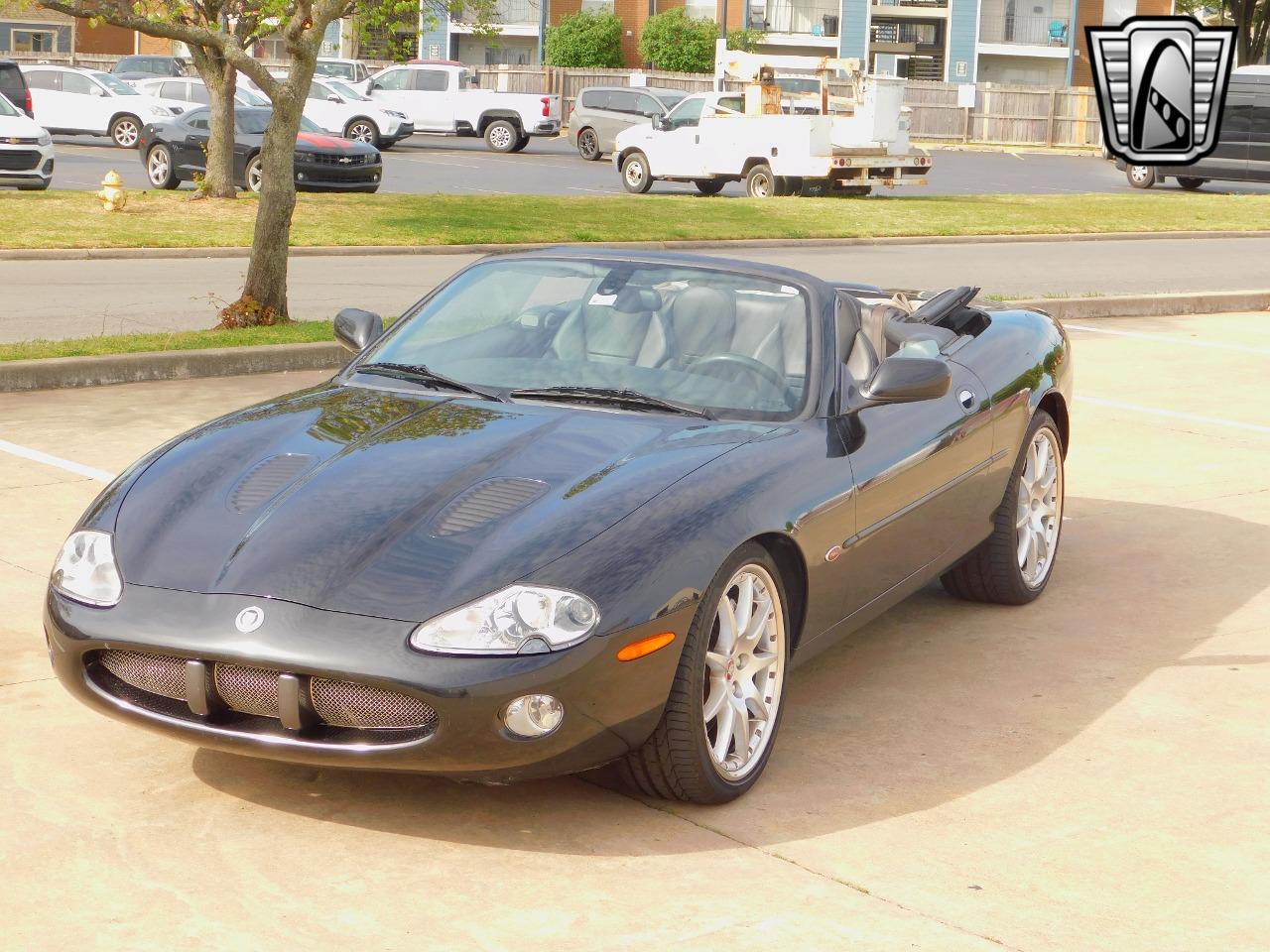 2002 Jaguar XKR