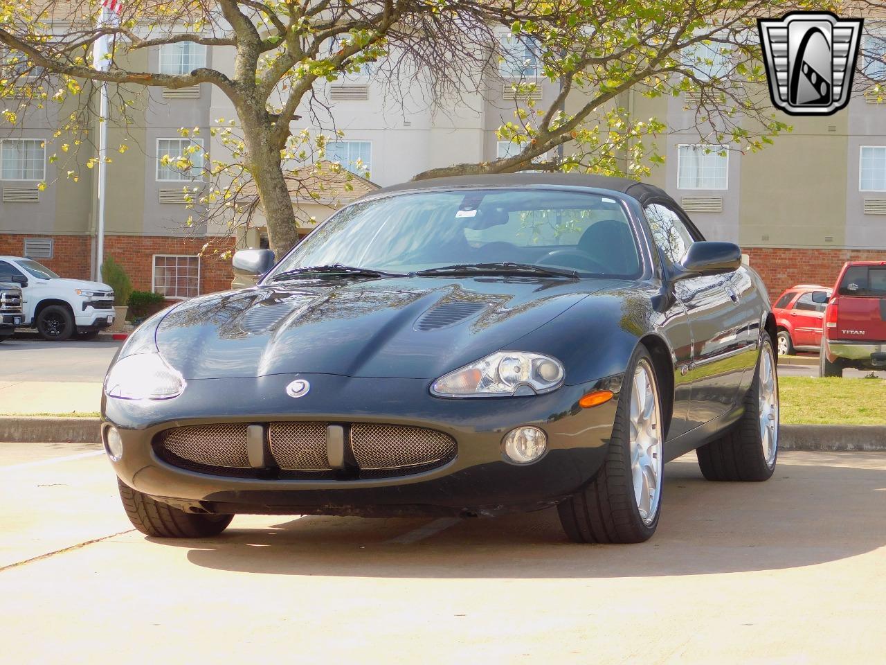 2002 Jaguar XKR