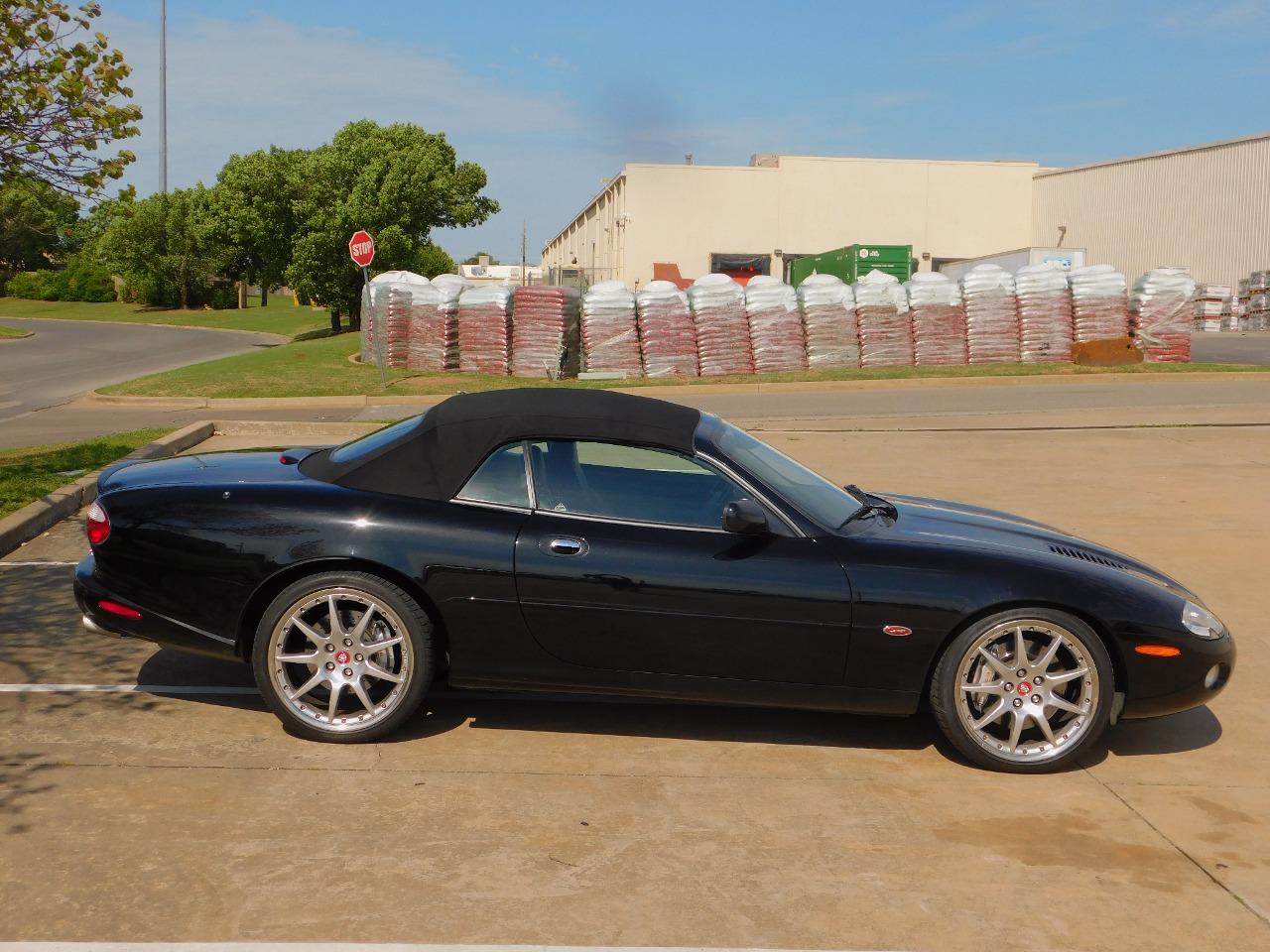 2002 Jaguar XKR