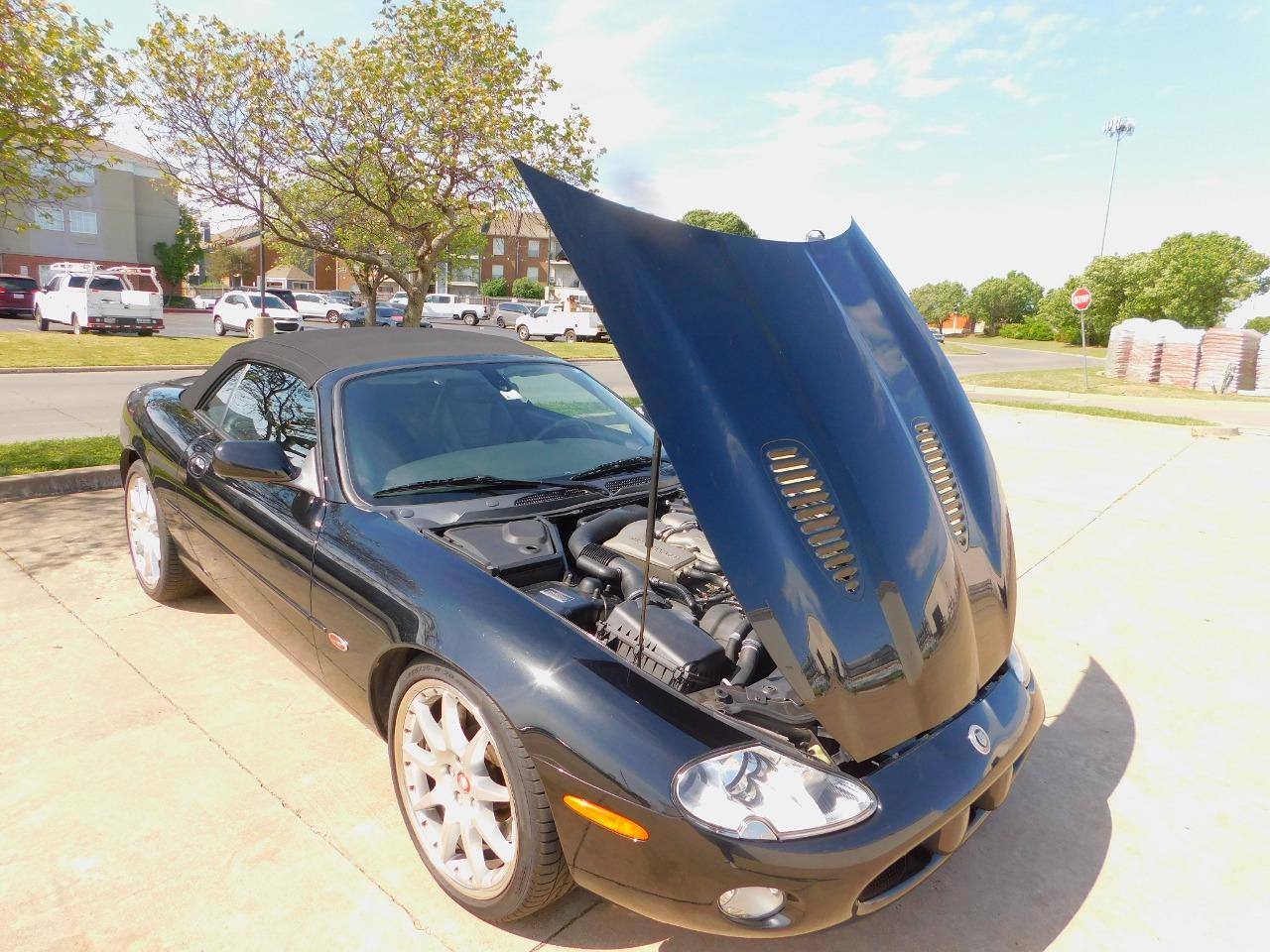 2002 Jaguar XKR