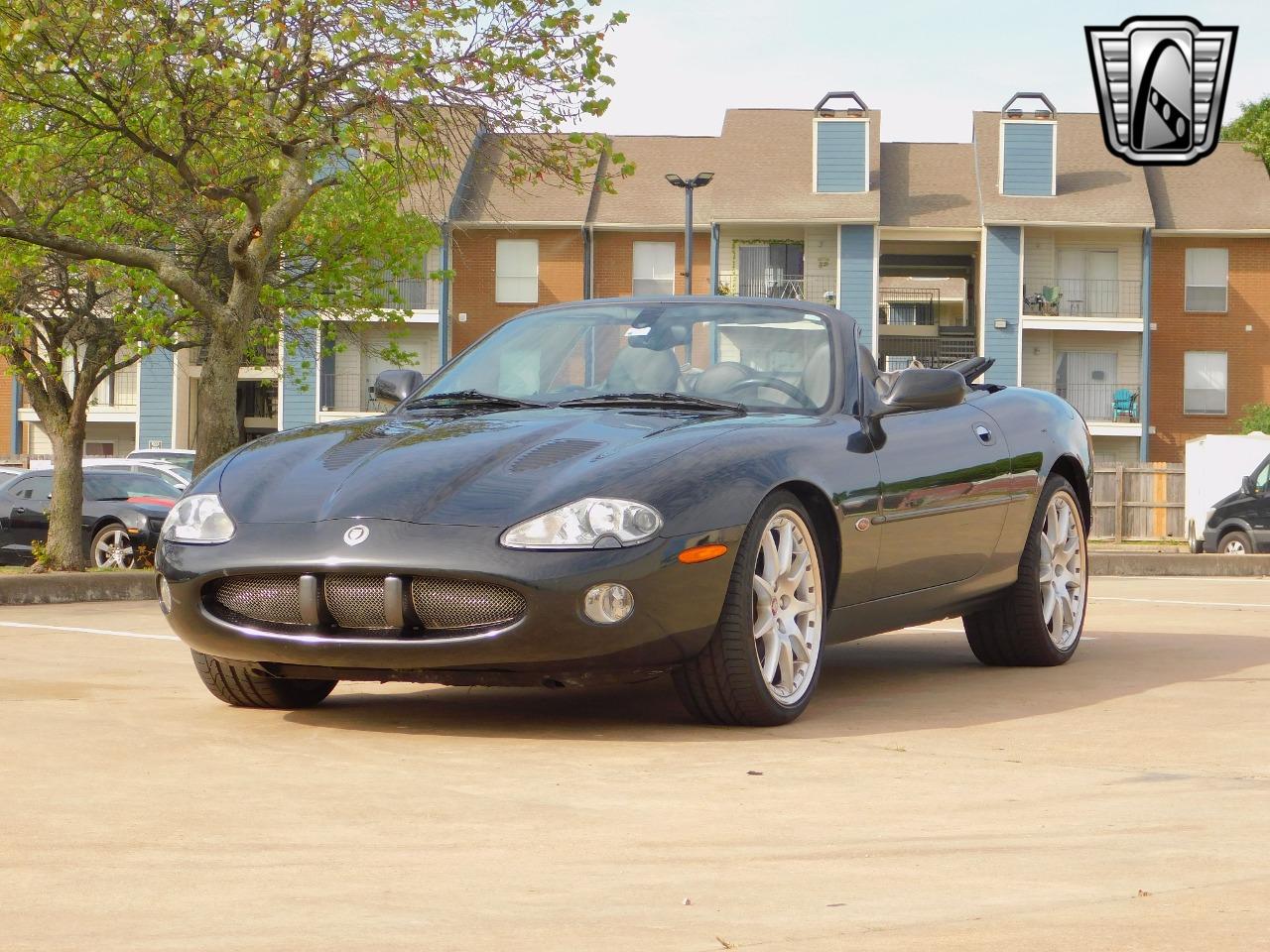 2002 Jaguar XKR