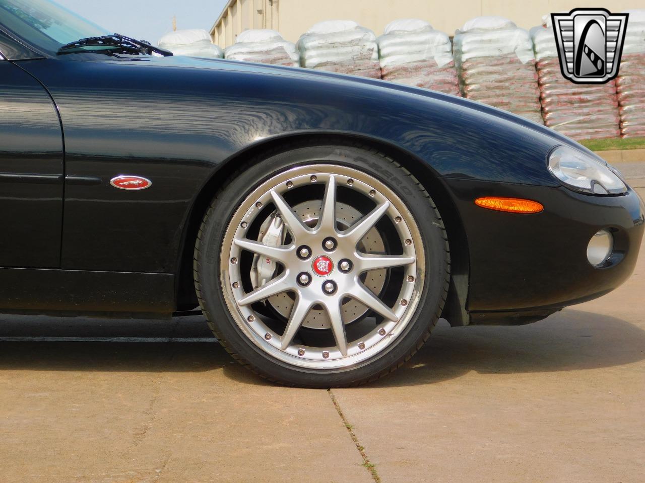 2002 Jaguar XKR