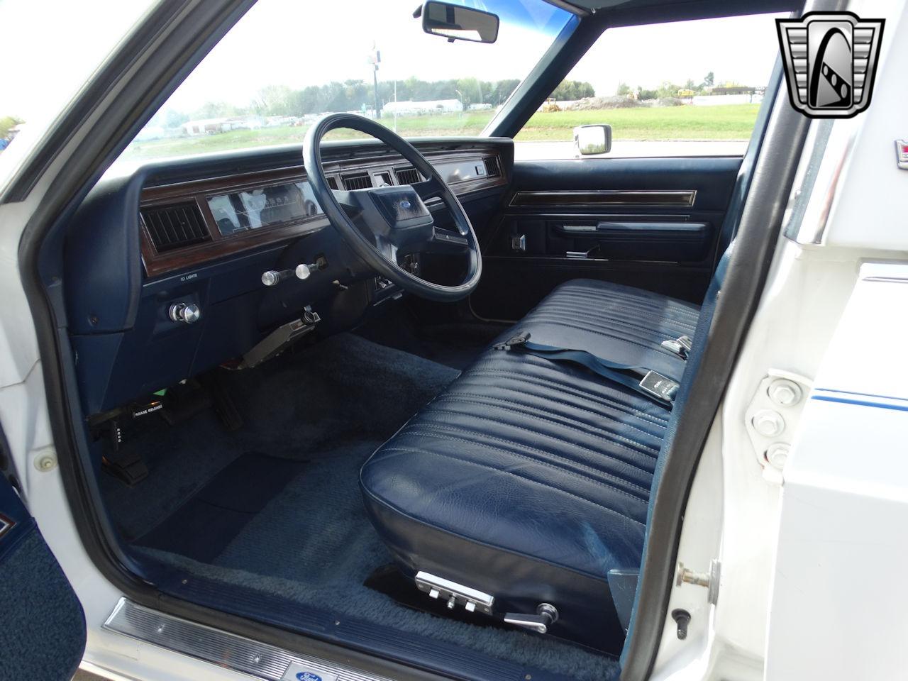 1985 Ford Crown Victoria