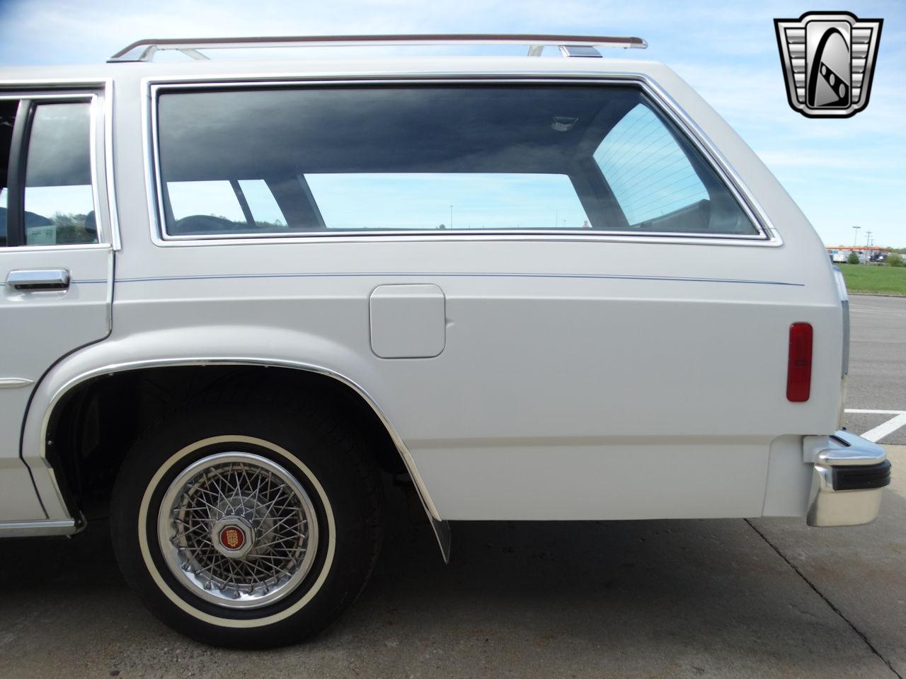 1985 Ford Crown Victoria