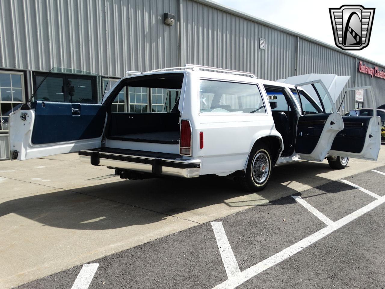 1985 Ford Crown Victoria